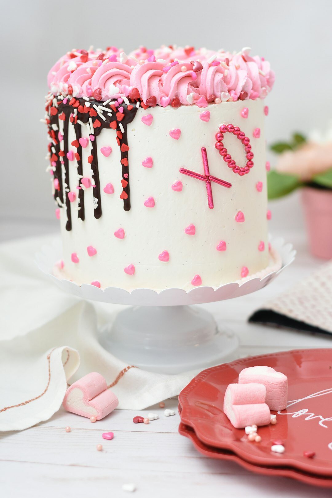 decorated cake